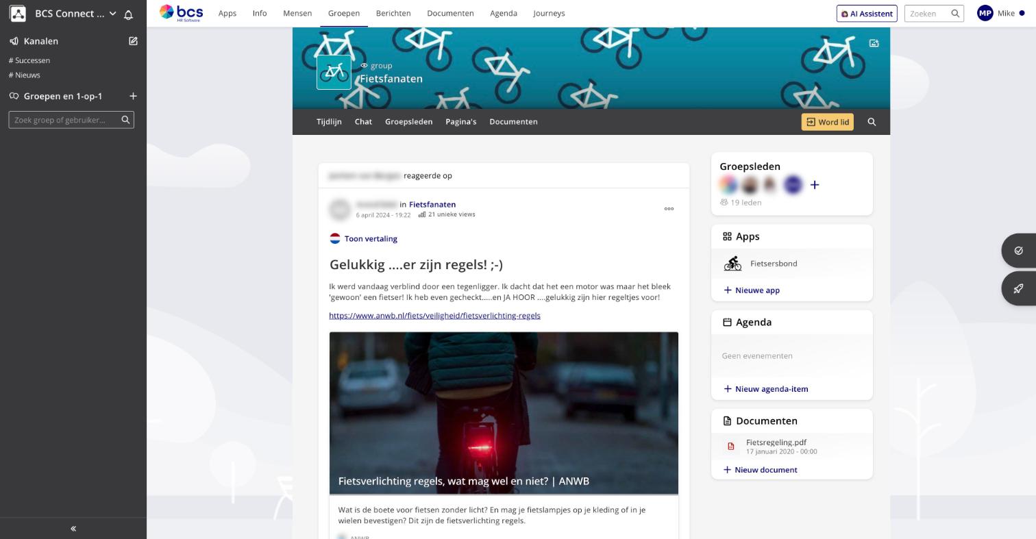 An open group with the Word lid button at the top right